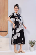 Stylish Picoting Maternity & Feeding Maxi Dress – Black & Grey Watercolour Floral Nursing Frock with Invisible Zipper & Frill Sleeves
