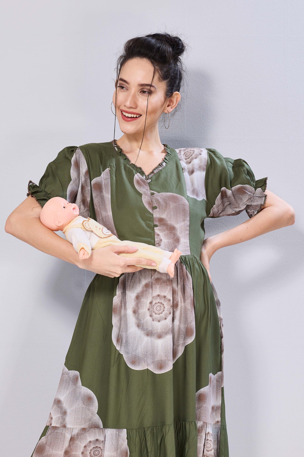 Stylish Picoting Maternity & Feeding Maxi Dress – Olive Green Watercolour Floral Nursing Frock with Invisible Zipper & Frill Sleeves