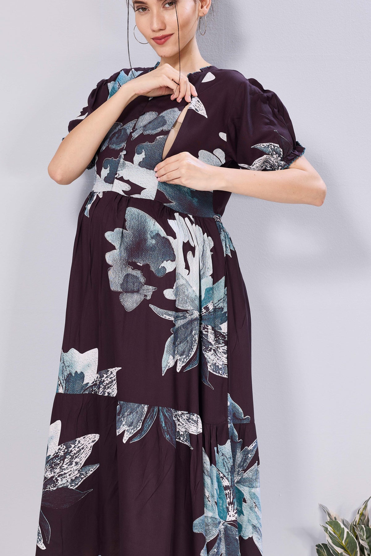 Stylish Picoting Maternity & Feeding Maxi Dress – Coffee Brown Leaf Line-Art Nursing Frock with Invisible Zipper & Frill Sleeves