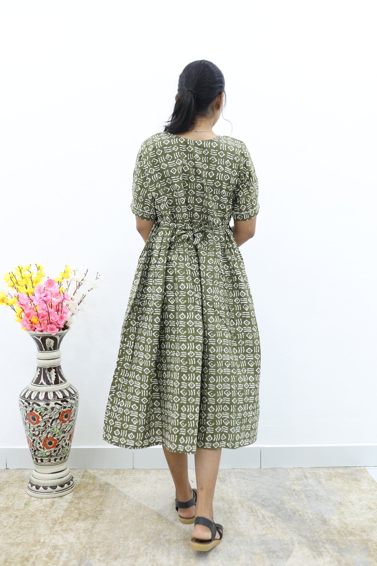 New Mangai Cotton Feeding MAXI Soft & Smooth Cotton | Invisible Vertical Feeding Zipper | Side Pockets | Back Adjustable Tie Rope |Casual & Maternity Wear (JFM)