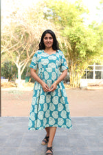 New Mangai Cotton Feeding MAXI Soft & Smooth Cotton | Invisible Vertical Feeding Zipper | Side Pockets | Back Adjustable Tie Rope |Casual & Maternity Wear (JFM)