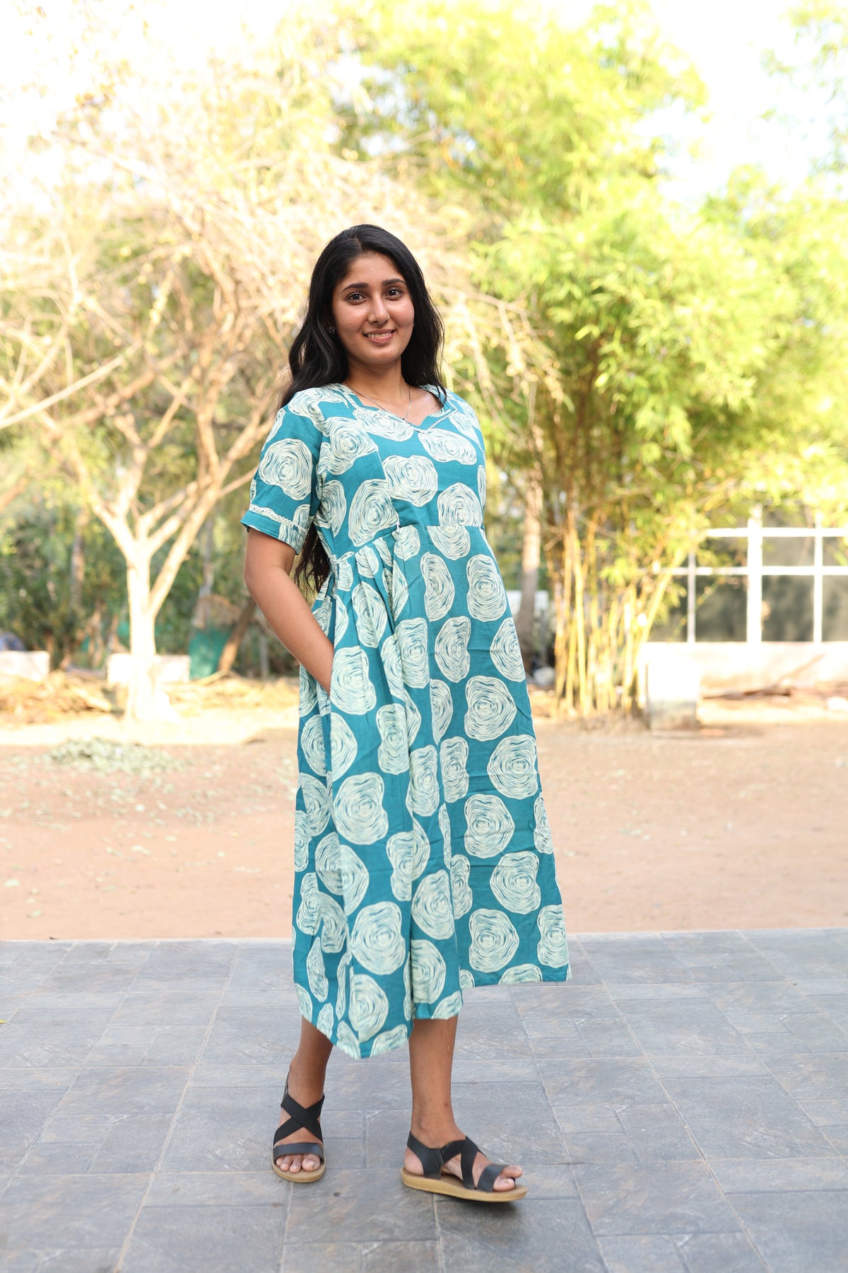 New Mangai Cotton Feeding MAXI Soft & Smooth Cotton | Invisible Vertical Feeding Zipper | Side Pockets | Back Adjustable Tie Rope |Casual & Maternity Wear (JFM)