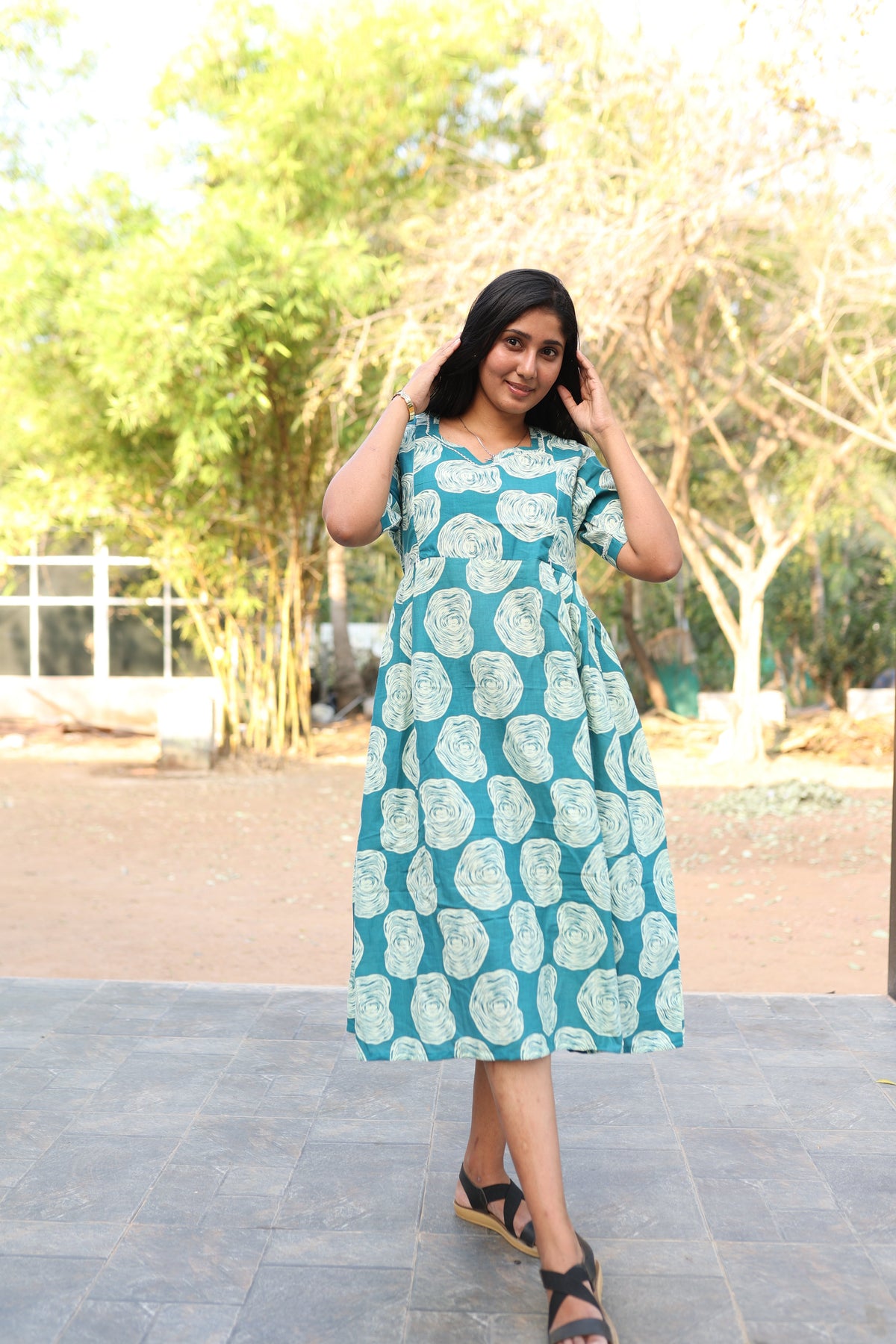 New Mangai Cotton Feeding MAXI Soft & Smooth Cotton | Invisible Vertical Feeding Zipper | Side Pockets | Back Adjustable Tie Rope |Casual & Maternity Wear (JFM)