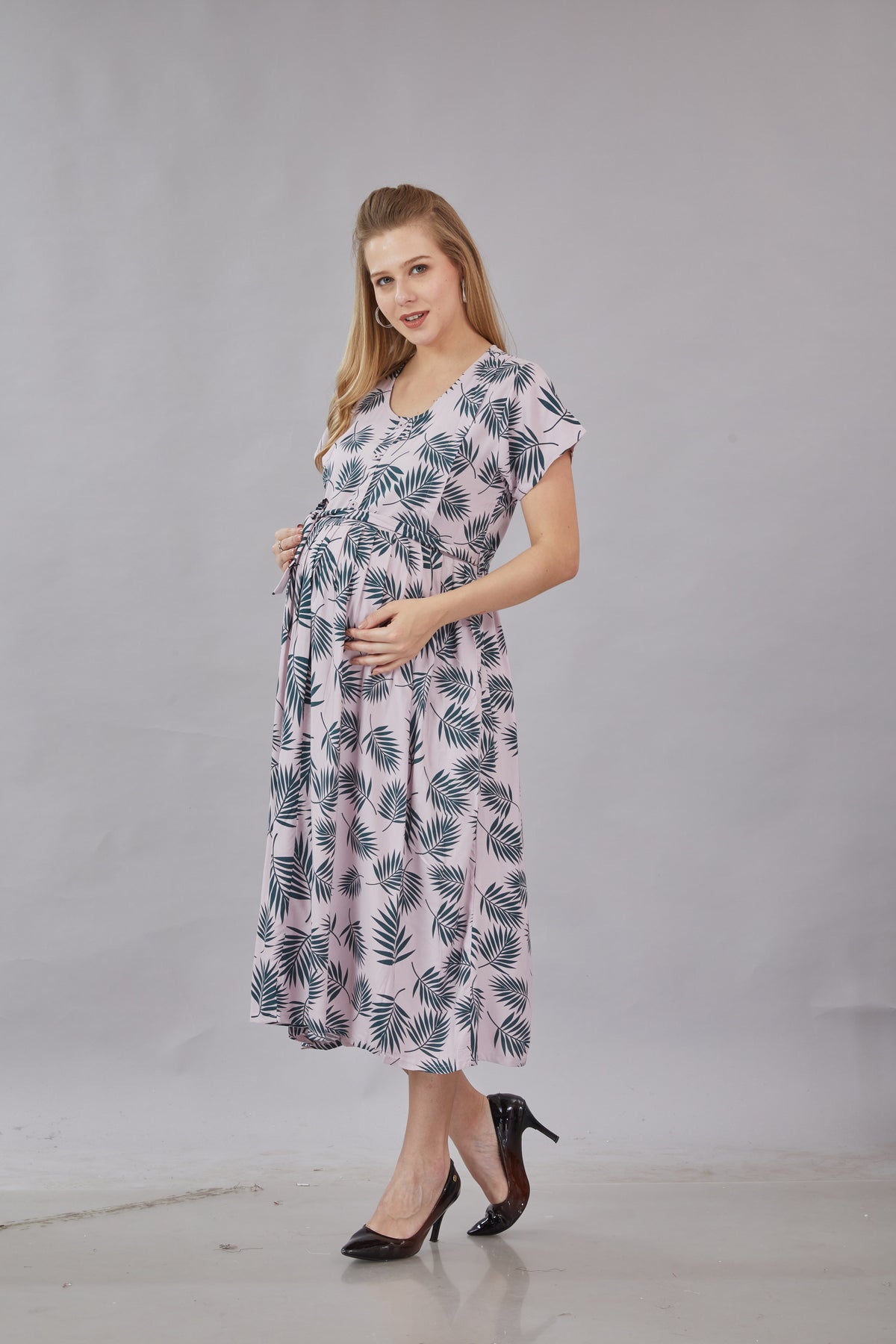 New Arrivals 4-IN-ONE MAXI Mom's Feeding & Casual Wear | Stylish Maxi Style | Invisible Feeding Zipper | Perfect Pre & Post Pregnancy Wear   (MAXI 4-IN-ONE)