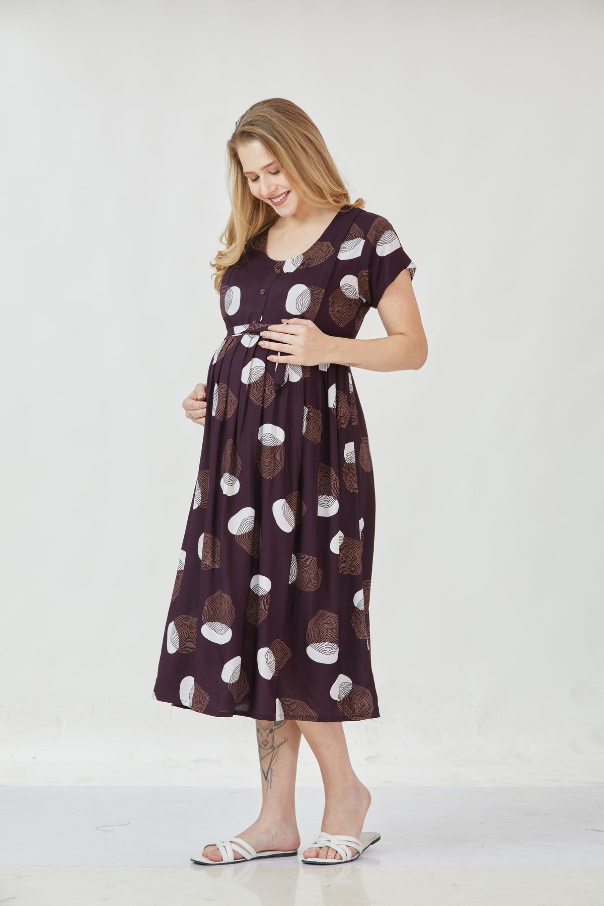 New Arrivals 4-IN-ONE MAXI Mom's Feeding & Casual Wear | Stylish Maxi Style | Invisible Feeding Zipper | Perfect Pre & Post Pregnancy Wear   (MAXI 4-IN-ONE)