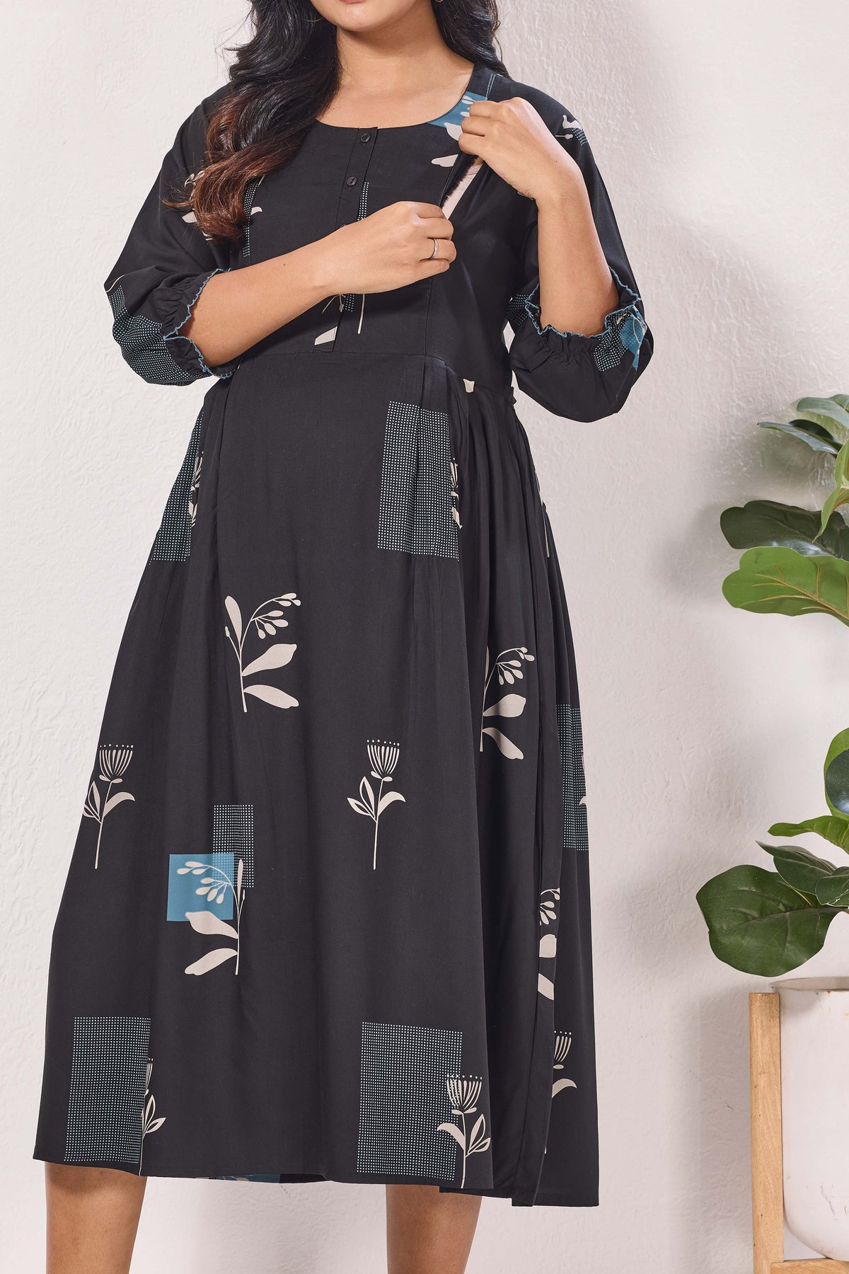 Maternity Arrivals Fancy Mom's Feeding Casual Maxi Wear | Long Elastic Frilled Sleeve | Vertical Feeding Zipper | Comports as Feeding Friendly & Casual wear Rayon MAXI Maternity Frock (ERM)