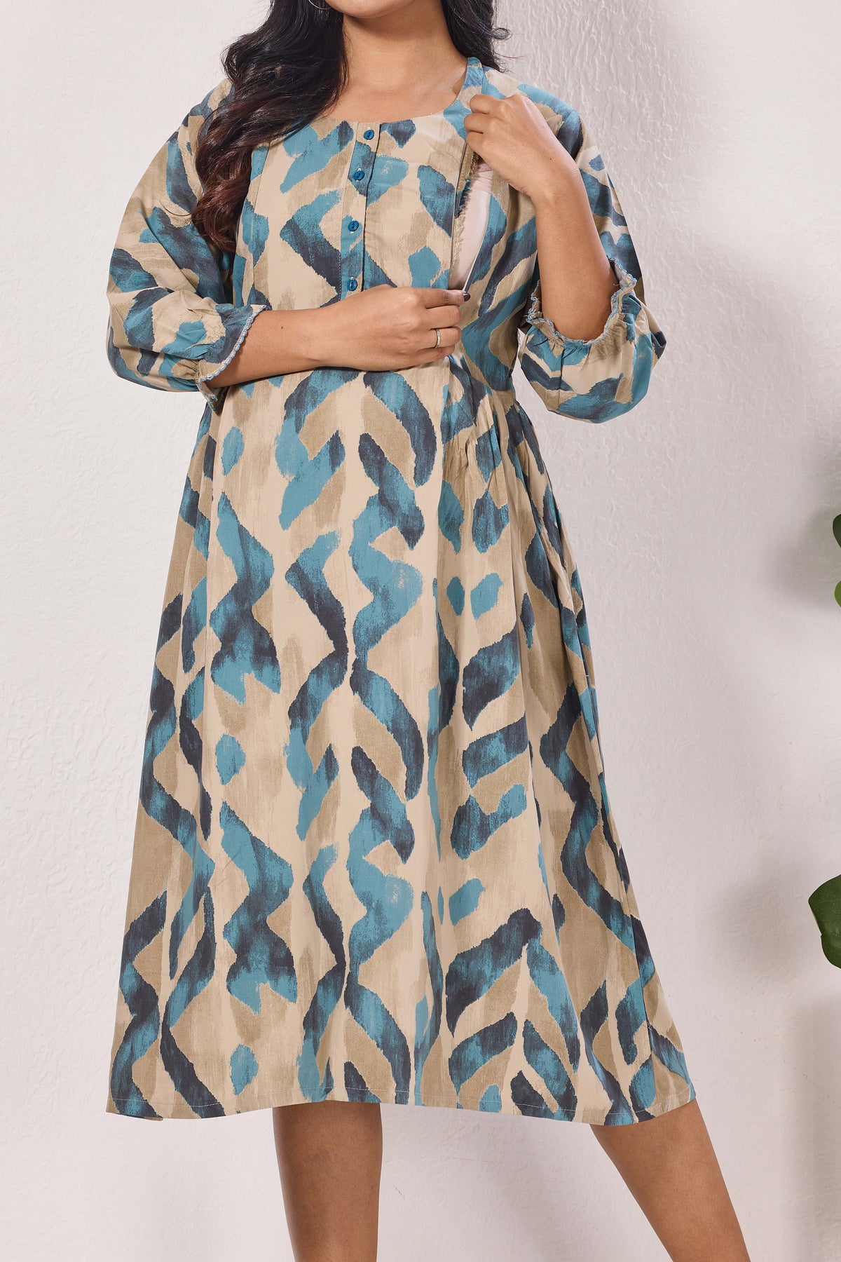 Maternity Arrivals Fancy Mom's Feeding Casual Maxi Wear | Long Elastic Frilled Sleeve | Vertical Feeding Zipper | Comports as Feeding Friendly & Casual wear Rayon MAXI Maternity Frock (ERM)