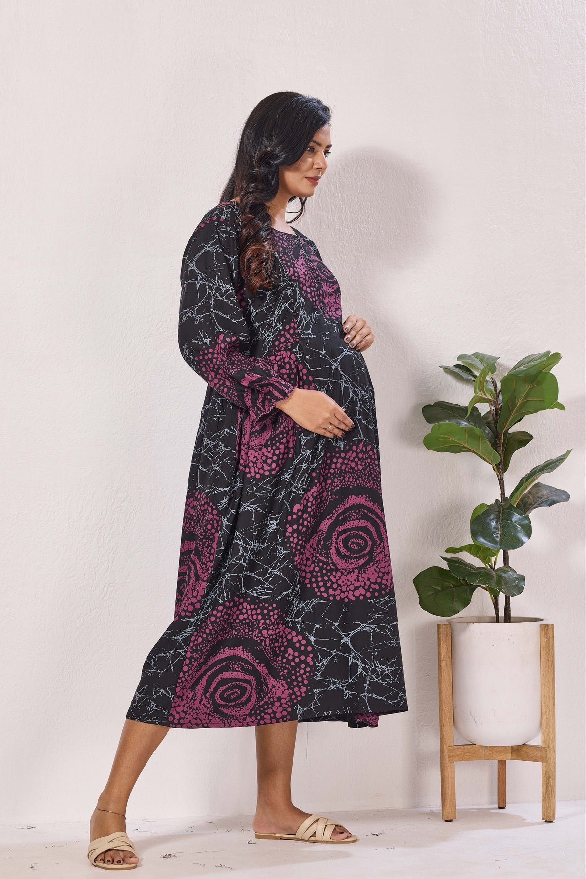 Maternity Arrivals Fancy Mom's Feeding Casual Maxi Wear | Long Elastic Frilled Sleeve | Vertical Feeding Zipper | Comports as Feeding Friendly & Casual wear Rayon MAXI Maternity Frock (ERM)