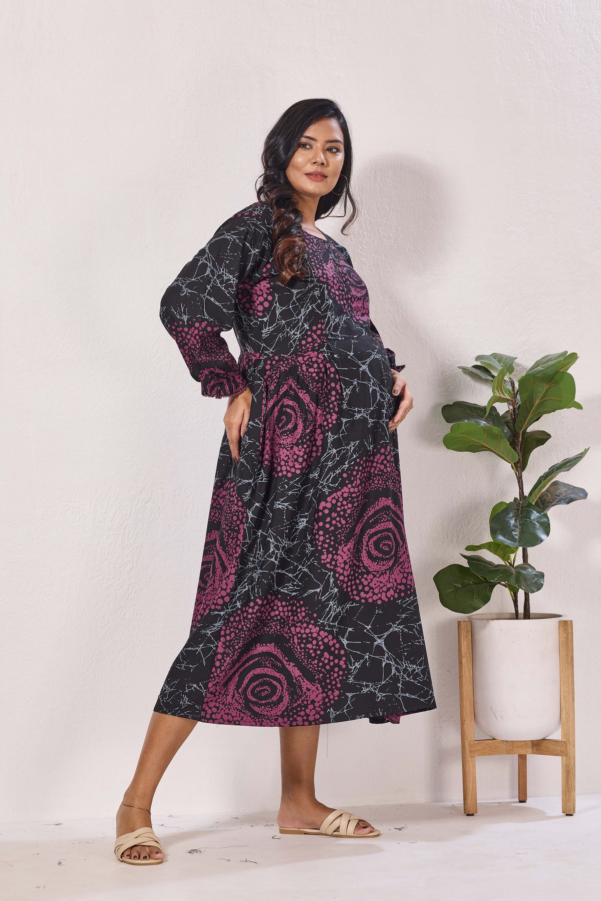 Maternity Arrivals Fancy Mom's Feeding Casual Maxi Wear | Long Elastic Frilled Sleeve | Vertical Feeding Zipper | Comports as Feeding Friendly & Casual wear Rayon MAXI Maternity Frock (ERM)