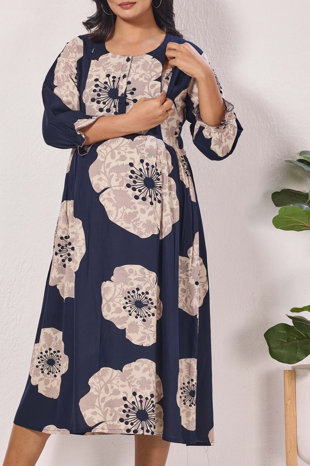 Maternity Arrivals Fancy Mom's Feeding Casual Maxi Wear | Long Elastic Frilled Sleeve | Vertical Feeding Zipper | Comports as Feeding Friendly & Casual wear Rayon MAXI Maternity Frock (ERM)