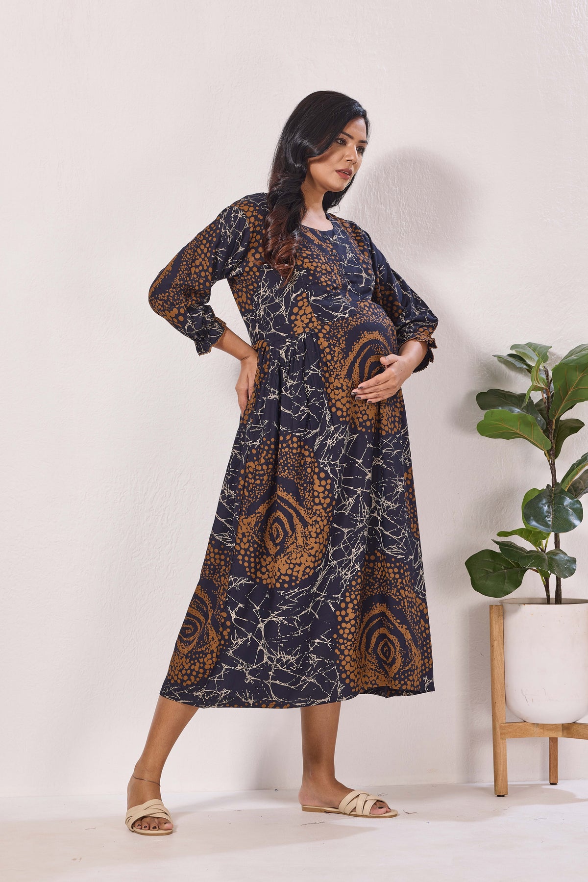 Maternity Arrivals Fancy Mom's Feeding Casual Maxi Wear | Long Elastic Frilled Sleeve | Vertical Feeding Zipper | Comports as Feeding Friendly & Casual wear Rayon MAXI Maternity Frock (ERM)