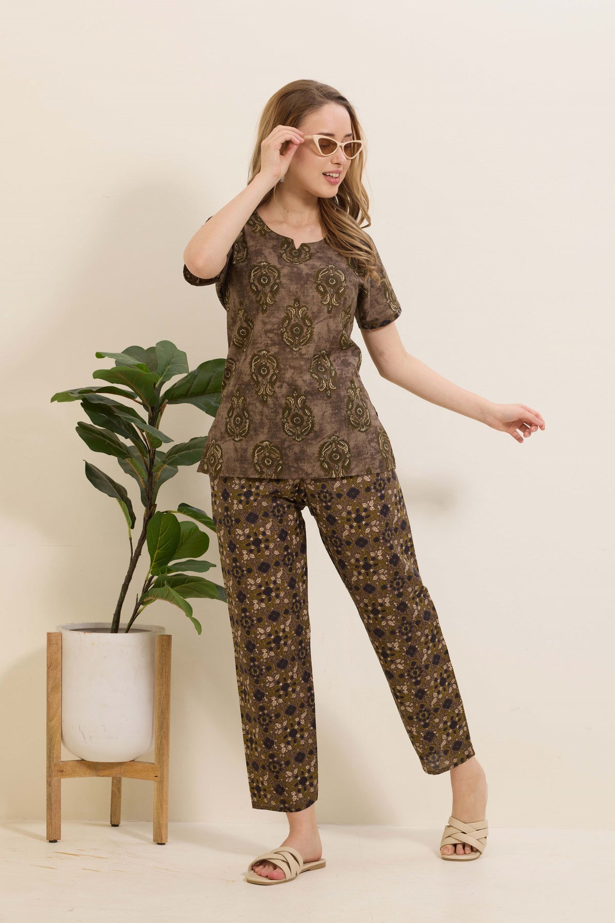 Summer Arrivals Cotton Night Suits Top & Bottom Set | Half Sleeve | Fancy Neck with Side Pocket | Soft Cotton Nightdress for Trendy Women and Teenage Girl's (TPS-H)