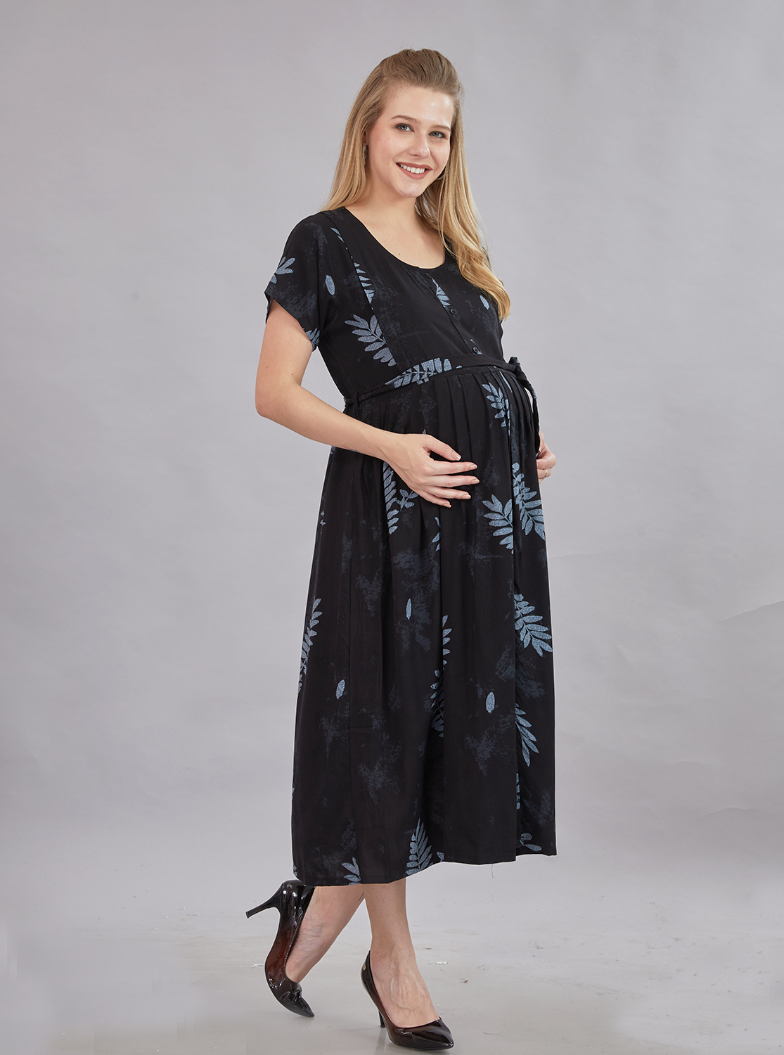 New Arrivals 4-IN-ONE MAXI Mom's Feeding & Casual Wear | Stylish Maxi Style | Invisible Feeding Zipper | Perfect Pre & Post Pregnancy Wear   (MAXI 4-IN-ONE)