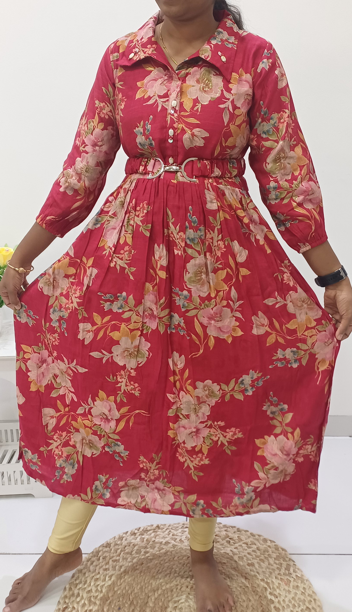 New Introducing Rayon Stylish Kurthi's | Updated Collection for Trendy Design's| Collar Model |High Quality Rayon Kurthi's for Stylish Women's (SNGVI)