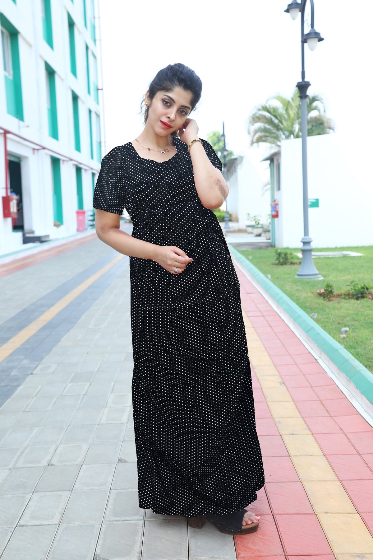 MANGAI Premium Cotton Printed Pleated Model Half Sleeve 3XL Size Nighties - Fancy Neck | With Side Pocket |Shrinkage Free Nighties | Trendy Collection's for Stylish Women's (3XL-SBS)