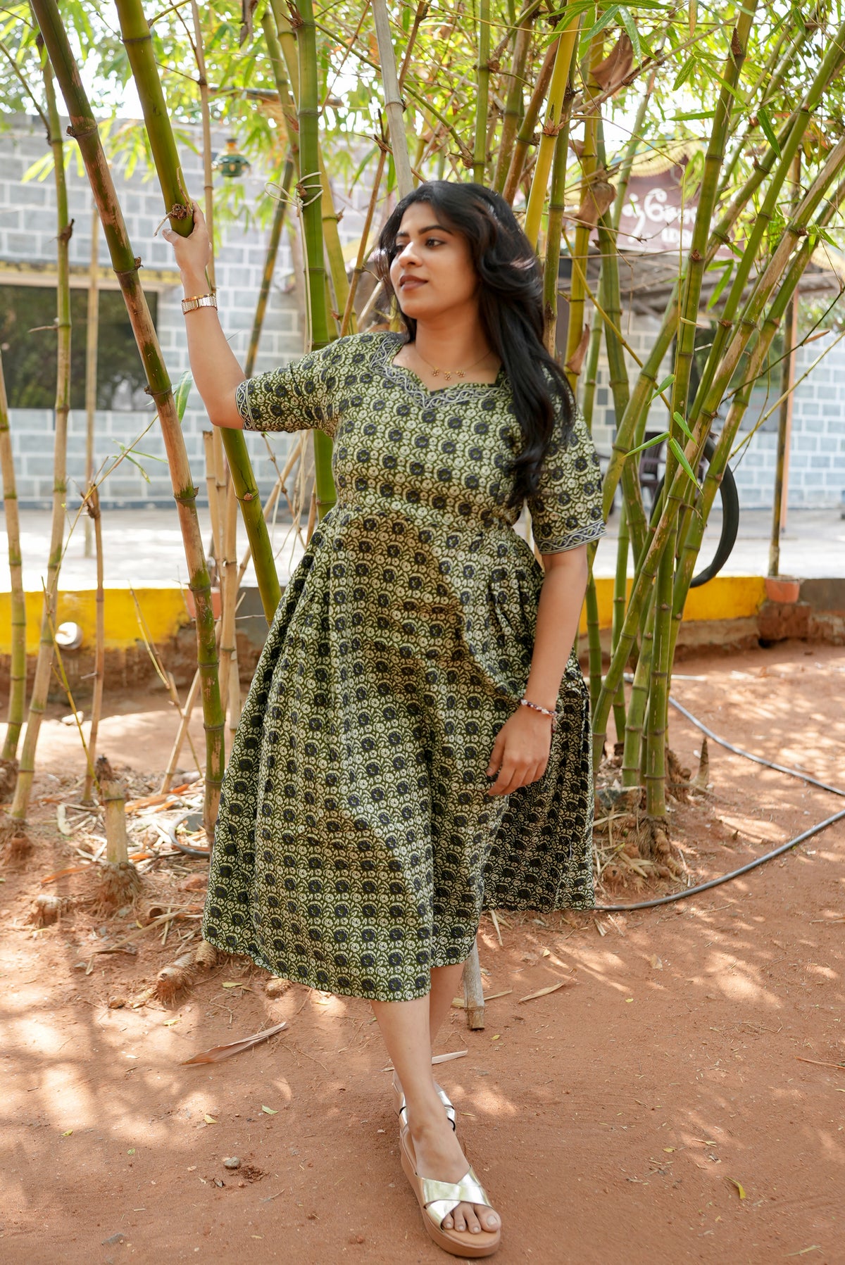 New Mangai Cotton Feeding MAXI Soft & Smooth Cotton | Invisible Vertical Feeding Zipper | Side Pockets | Back Adjustable Tie Rope |Casual & Maternity Wear (JFM)