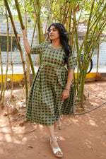 New Mangai Cotton Feeding MAXI Soft & Smooth Cotton | Invisible Vertical Feeding Zipper | Side Pockets | Back Adjustable Tie Rope |Casual & Maternity Wear (JFM)