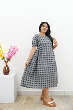 New Mangai Cotton Feeding MAXI Soft & Smooth Cotton | Invisible Vertical Feeding Zipper | Side Pockets | Back Adjustable Tie Rope |Casual & Maternity Wear (JFM)