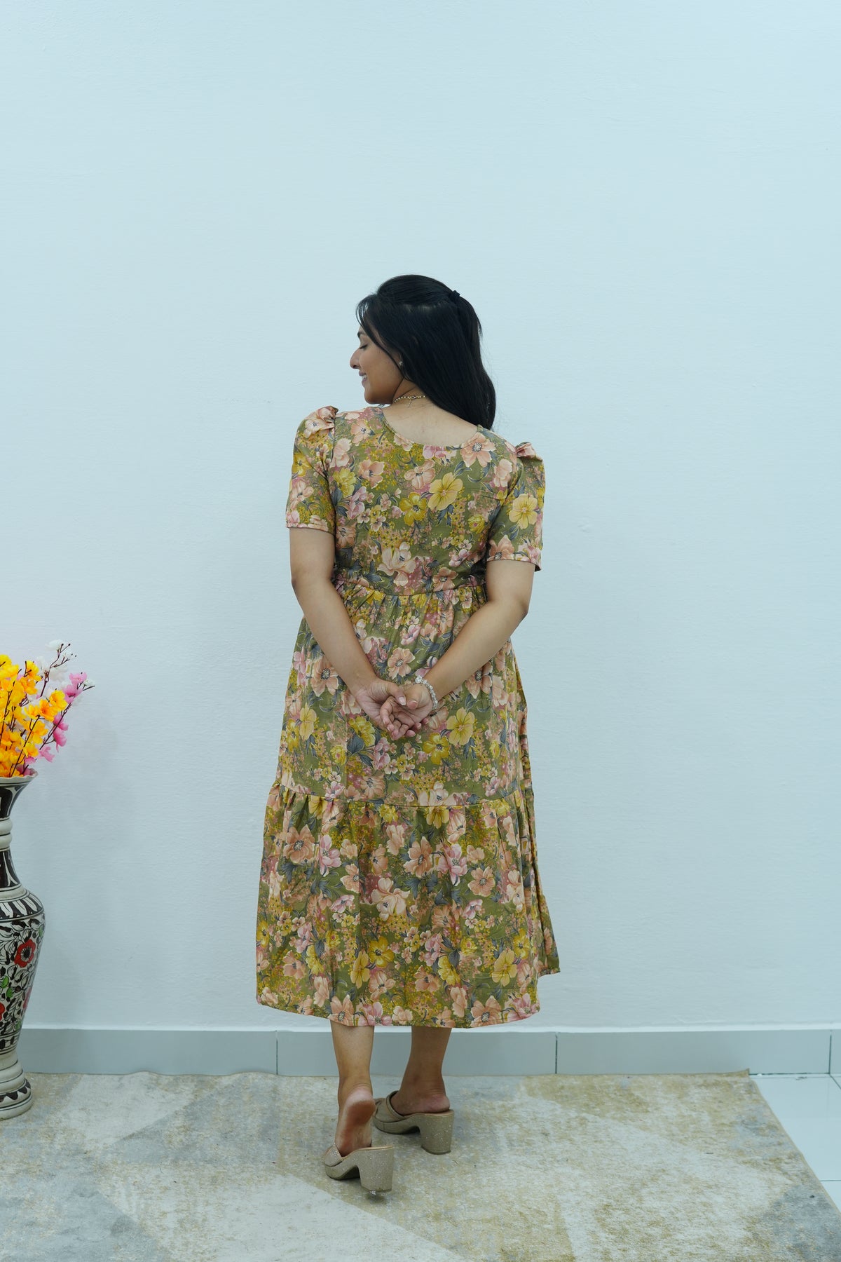 Vintage Earthy Floral Rayon Foil Print Maxi Dress – Puff Sleeve Tiered Frock with Adjustable Waist Tie & Side Pockets