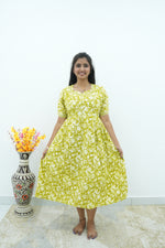 Lime Blossom Premium Cotton Maternity Maxi – Dual Invisible Zipper Nursing Dress with Elegant Puff Sleeves & Scalloped Square Neck