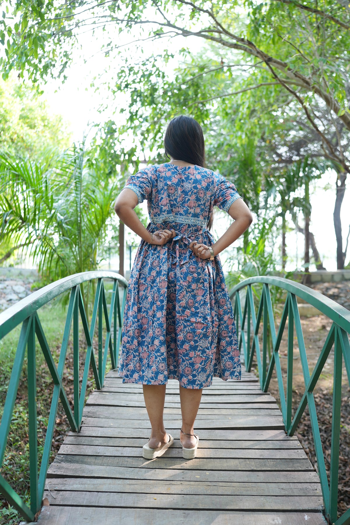 Dusty Blue Floral Premium Cotton Maternity Maxi – Dual Invisible Zipper Nursing Dress with Square Neck & Comfort Regular Sleeves