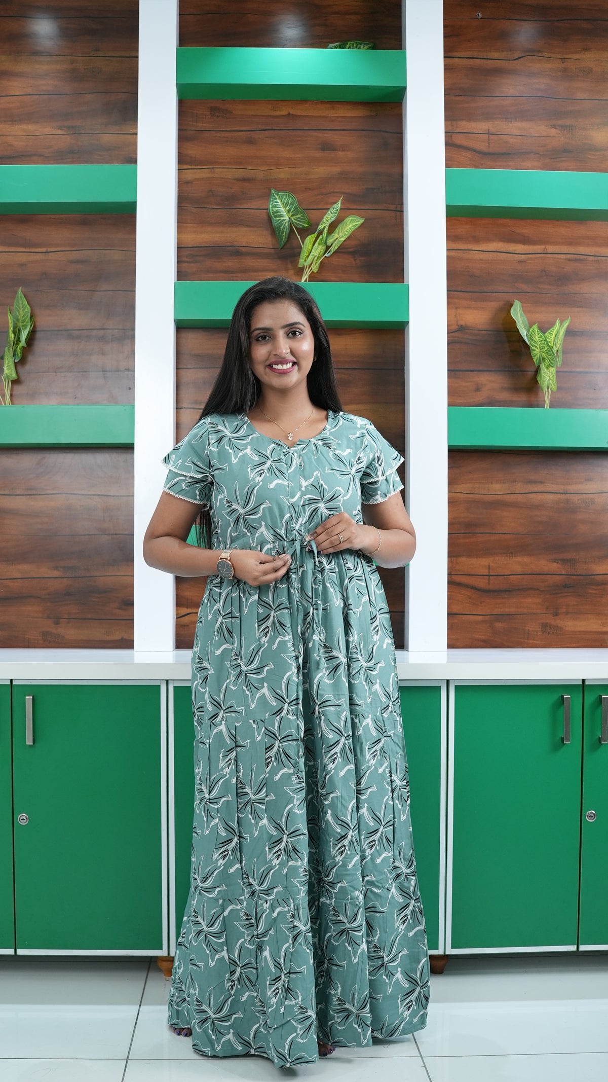 Seafoam Green Lily Print Rayon Gathering Frock – Adjustable Front Rope Night Gown with Double Layer Sleeve