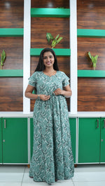 Seafoam Green Lily Print Rayon Gathering Frock – Adjustable Front Rope Night Gown with Double Layer Sleeve