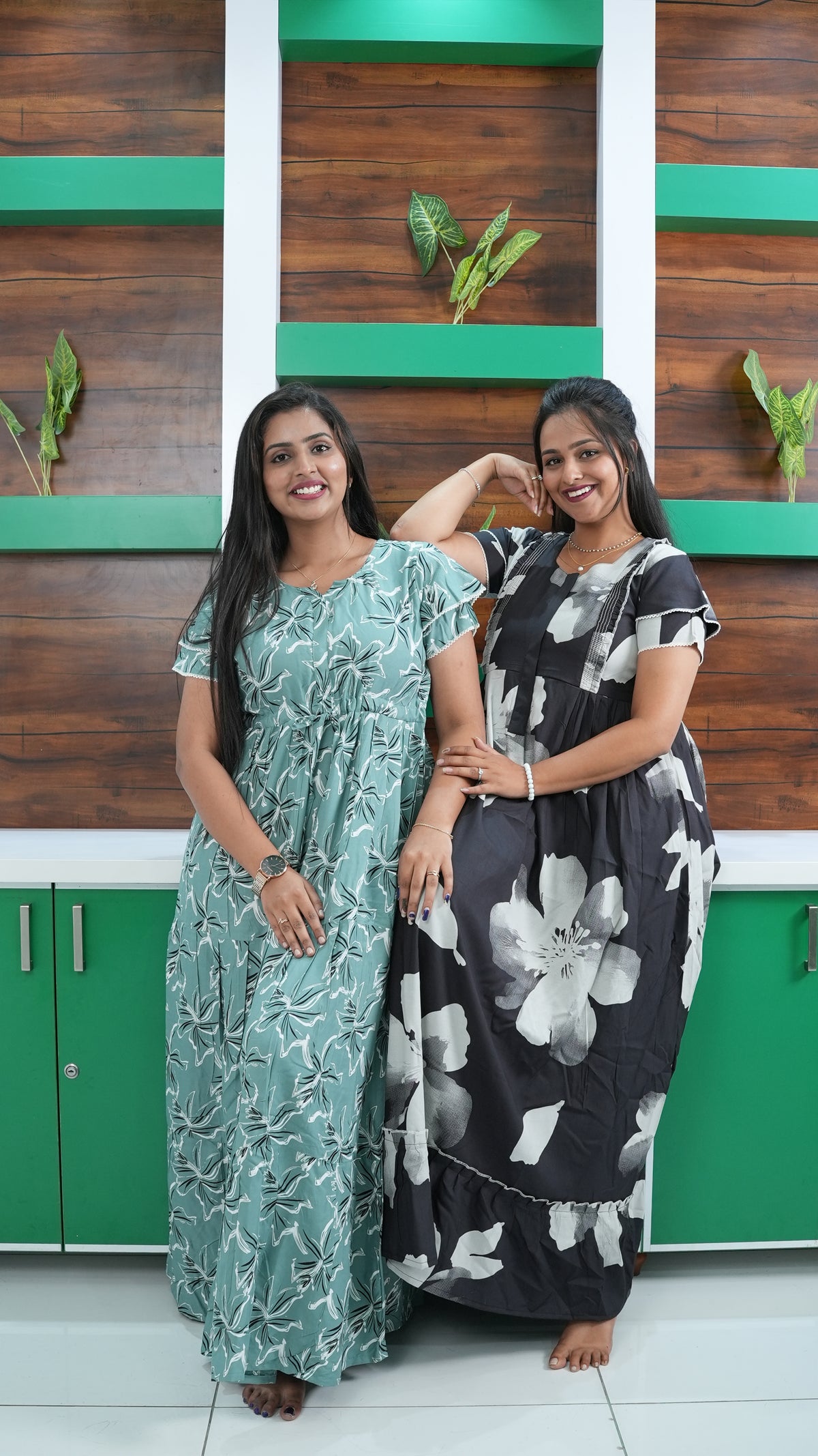 Mint Green Botanical Print Rayon Feeding Frock – Stylish Front Open Zipper Maternity Dress with Double Layer Sleeves