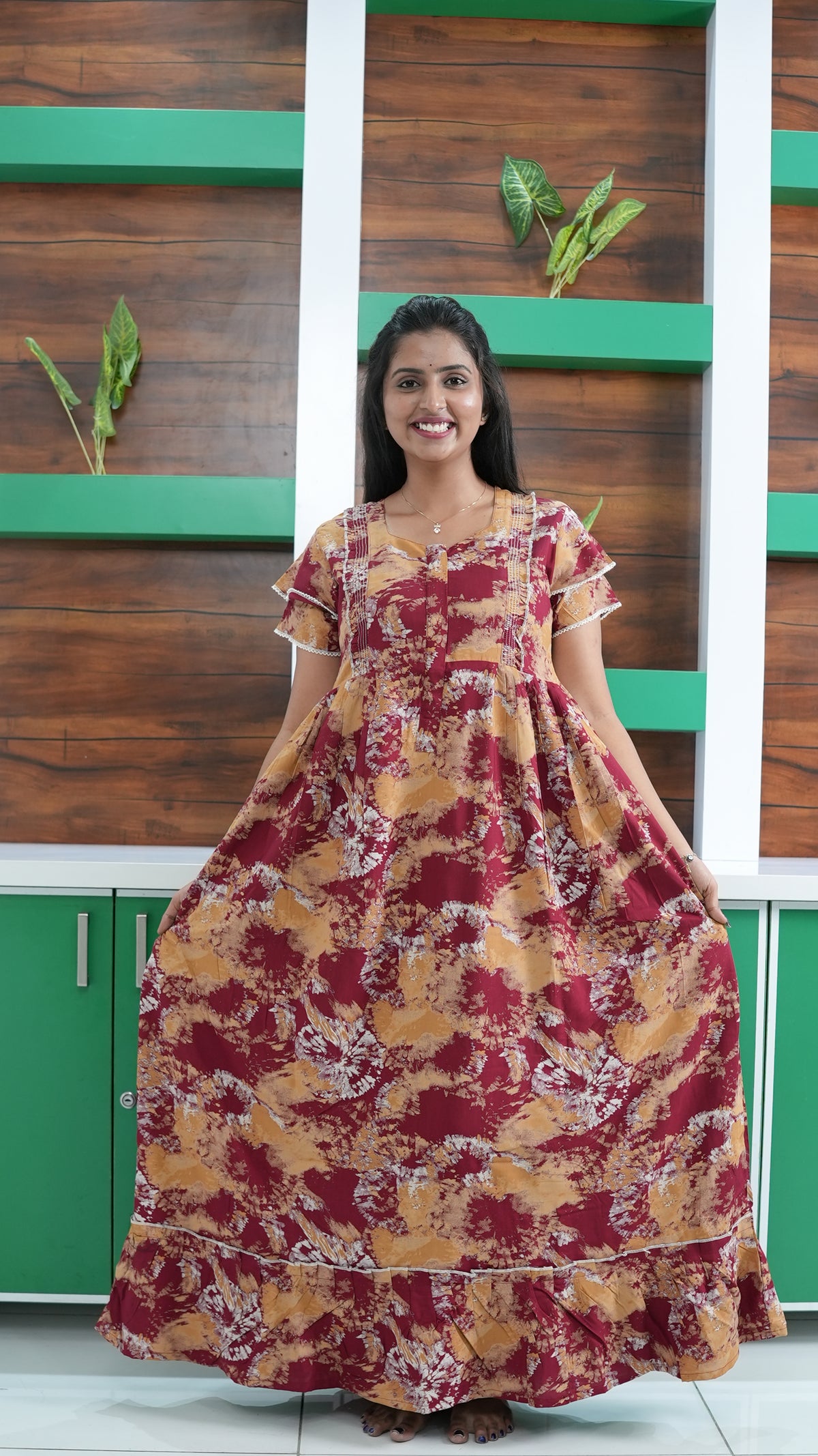 Maroon & Honey Gold Shibori Print Rayon Feeding Frock – Stylish Front Open Zipper Maternity Dress with Double Layer Sleeves