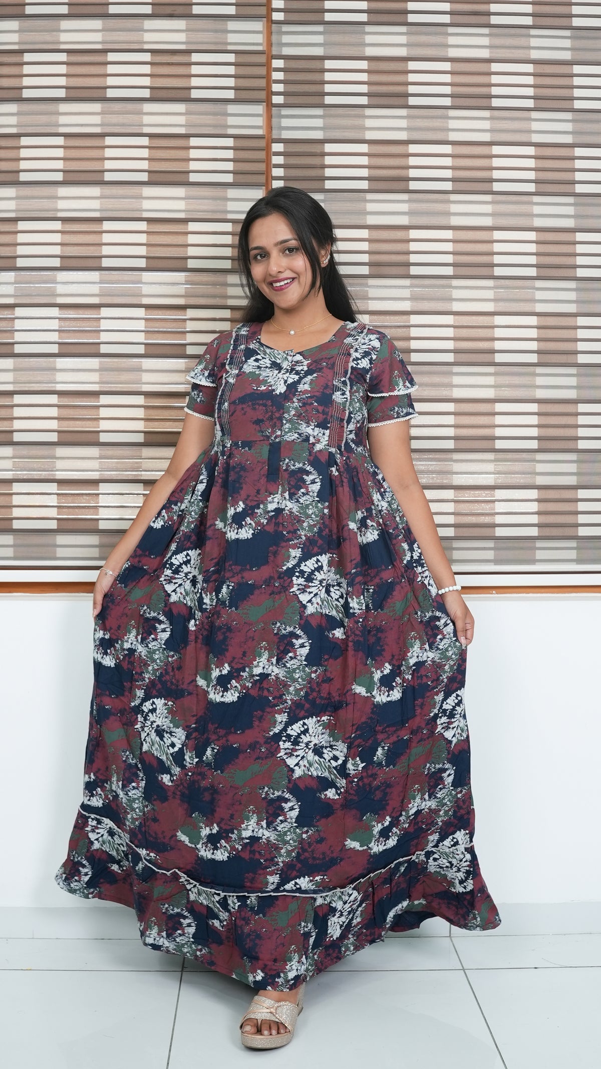Maroon & Honey Gold Shibori Print Rayon Feeding Frock – Stylish Front Open Zipper Maternity Dress with Double Layer Sleeves