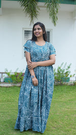 Teal Tropical Monstera Rayon Feeding Frock – Stylish Front Open Zipper Maternity Dress with Double Layer Sleeves