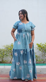 Mauve Grey Floral Rayon Gathering Frock – Stylish Night Gown with Adjustable Front Rope & Double Layer Sleeve Gathering Frock Nightwear