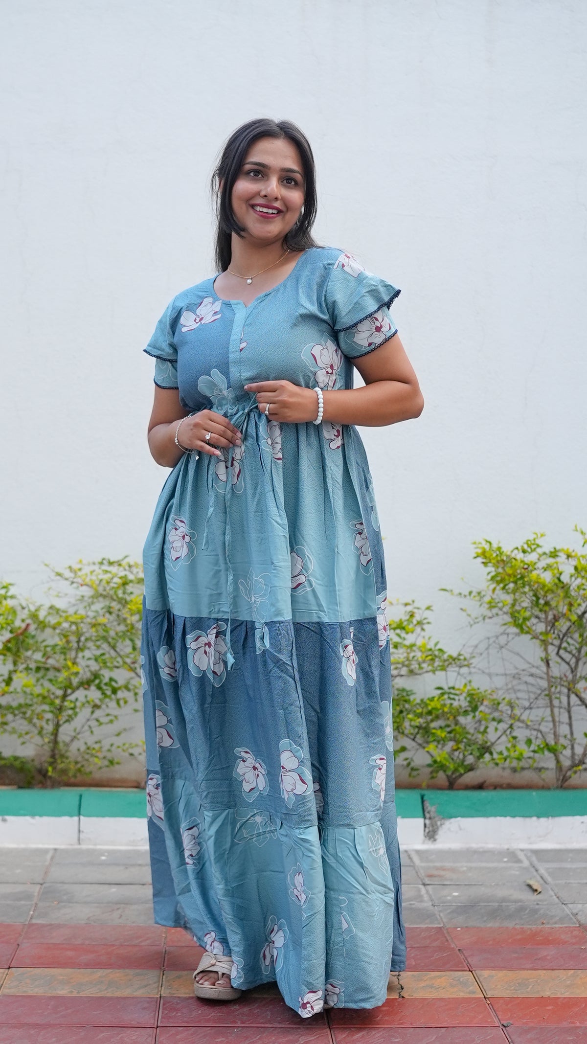 Mauve Grey Floral Rayon Gathering Frock – Stylish Night Gown with Adjustable Front Rope & Double Layer Sleeve Gathering Frock Nightwear