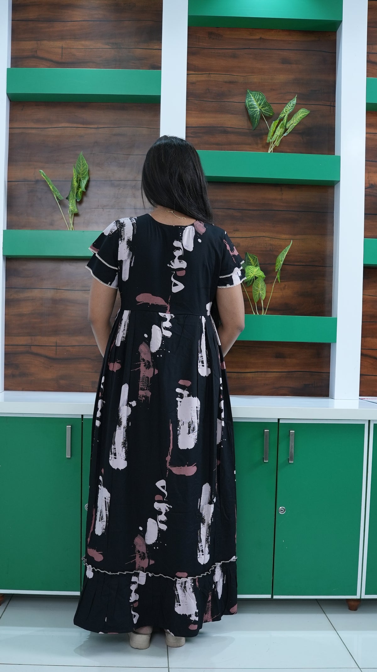 Midnight Black Abstract Brushstroke Rayon Feeding Frock – Stylish Front Open Zipper Maternity Dress with Double Layer Sleeves