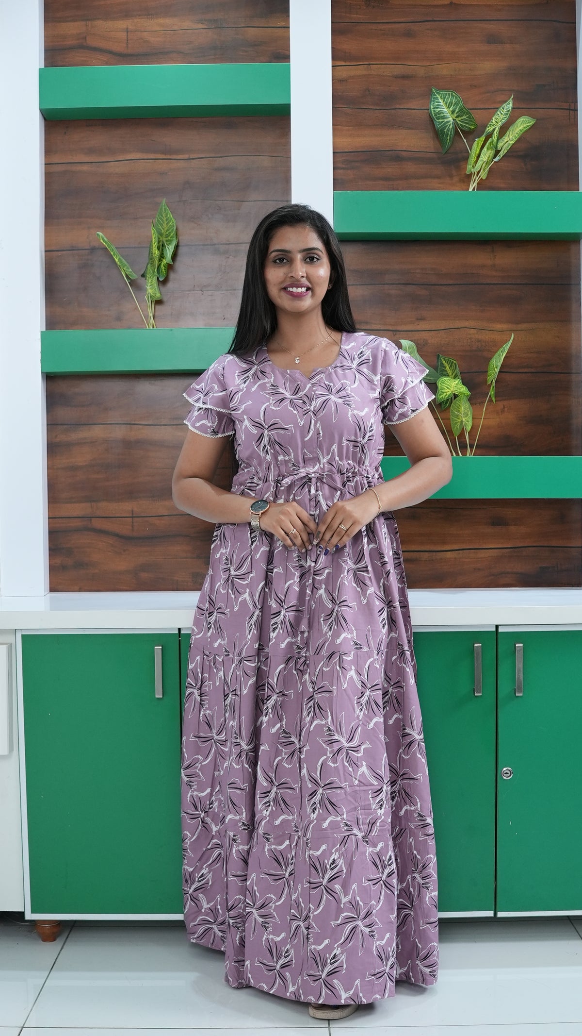 Seafoam Green Lily Print Rayon Gathering Frock – Adjustable Front Rope Night Gown with Double Layer Sleeve