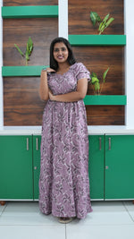 Seafoam Green Lily Print Rayon Gathering Frock – Adjustable Front Rope Night Gown with Double Layer Sleeve