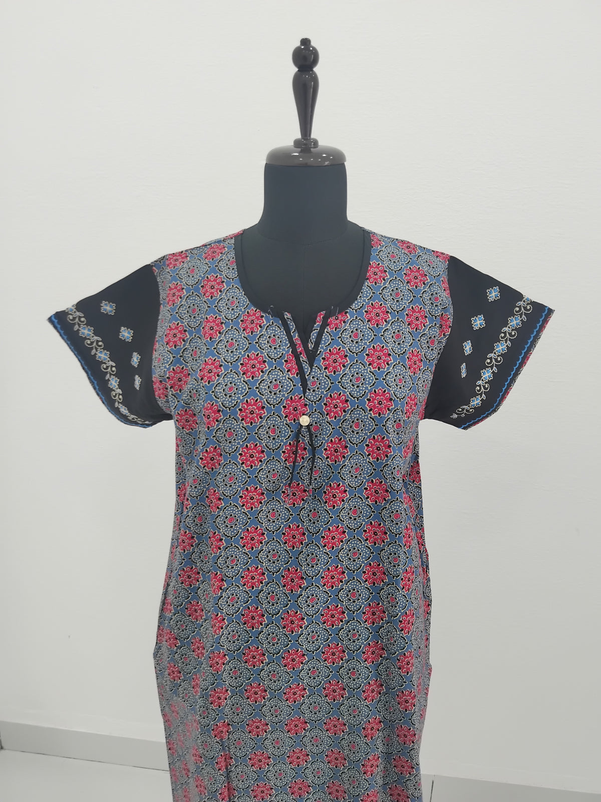 MANGAI Daily Wear Casual Comfort Fit Cotton Printed Nighties | Zipless Closed Model |Summer Arrival's for Trendy Women's (PPL COMBO)