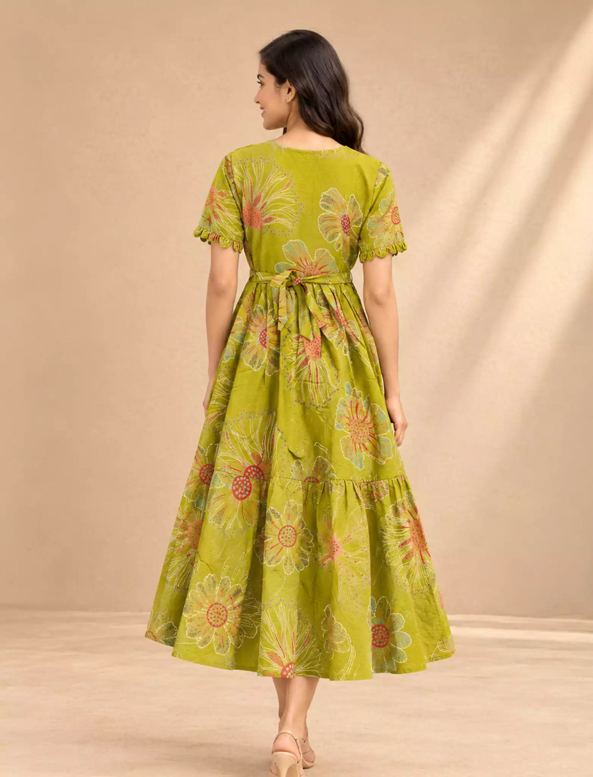 Bold Line-Art Floral Print Rayon Berlin Maxi Frock with Back Tie Rope Mangai Nighties