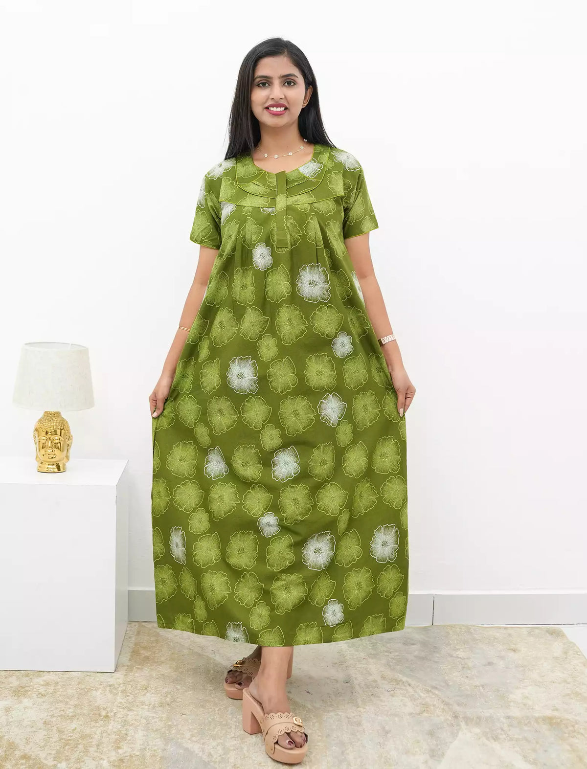 Cotton Floral Printed Front Zipper Nighty with Pocket | Mangai Nighties