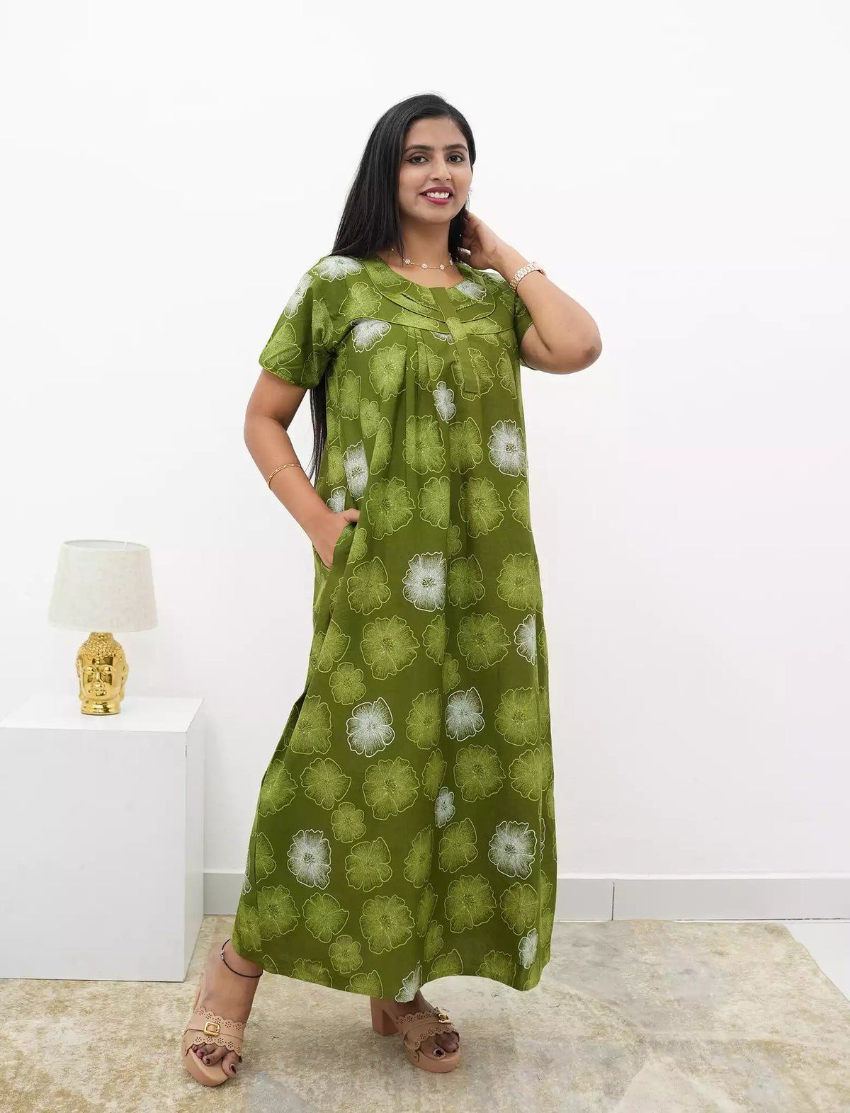 Cotton Floral Printed Front Zipper Nighty with Pocket | Mangai Nighties