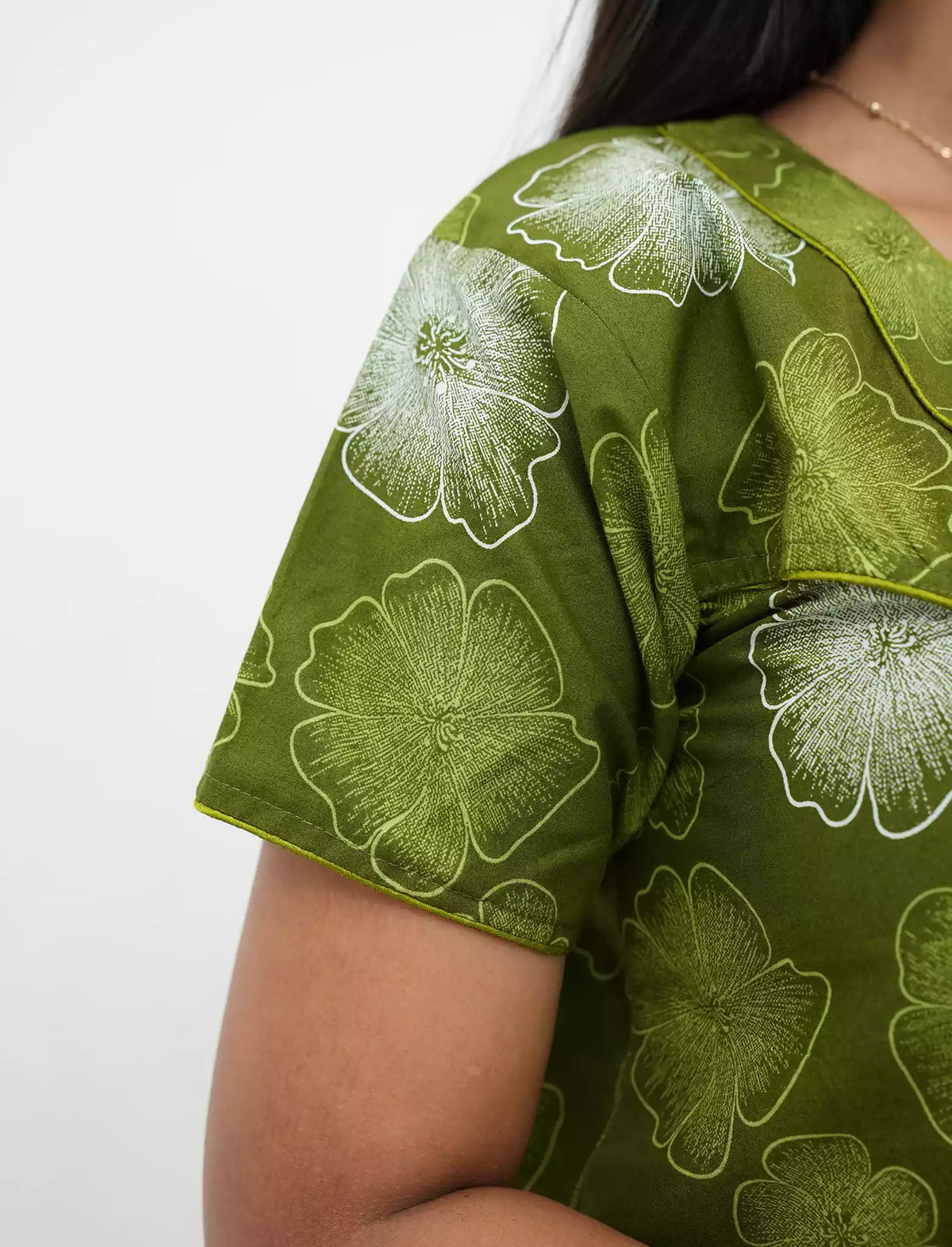 Cotton Floral Printed Front Zipper Nighty with Pocket | Mangai Nighties