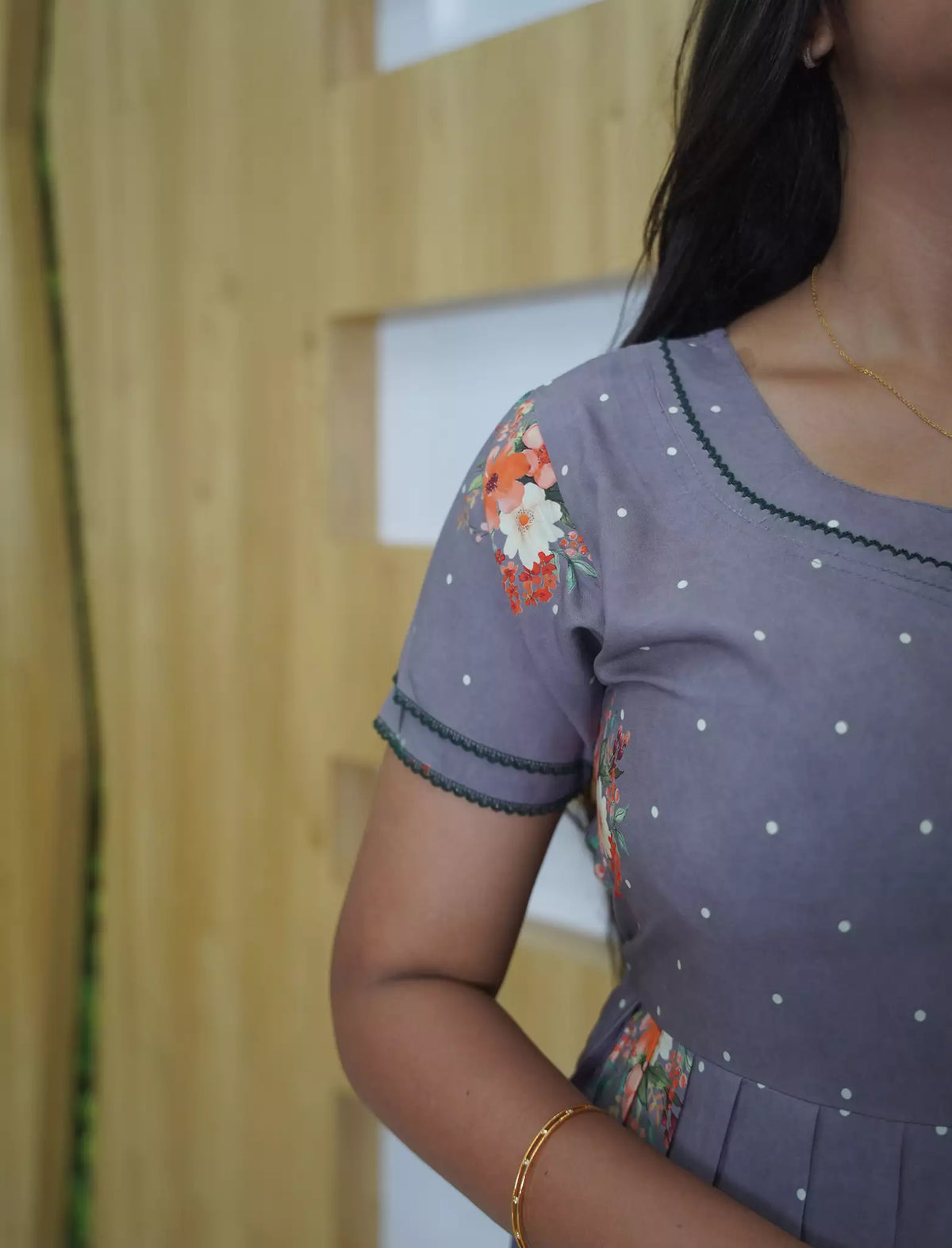 Rayon Floral & Dot Print 3 Layer Frock Back Tie with Layer Sleeve - Mangai Nighties
