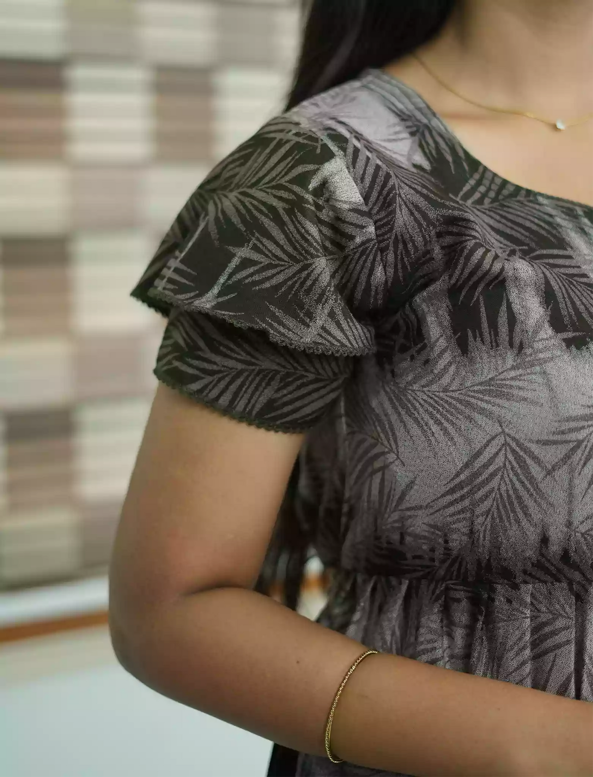 Alpine Leaf Print 3 Layer Frock | Back Tie - Mangai Nighties