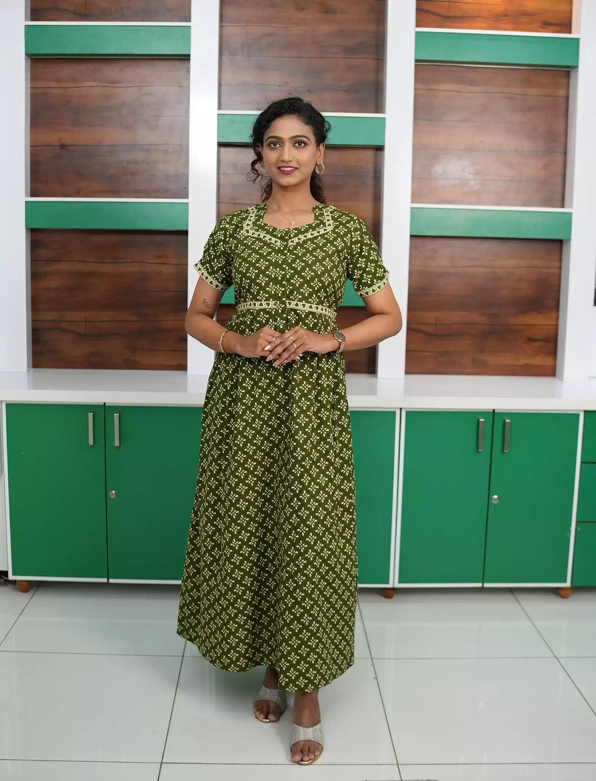 Floral Butta Print Cotton Frock with Back Tie | Mangai Nighties