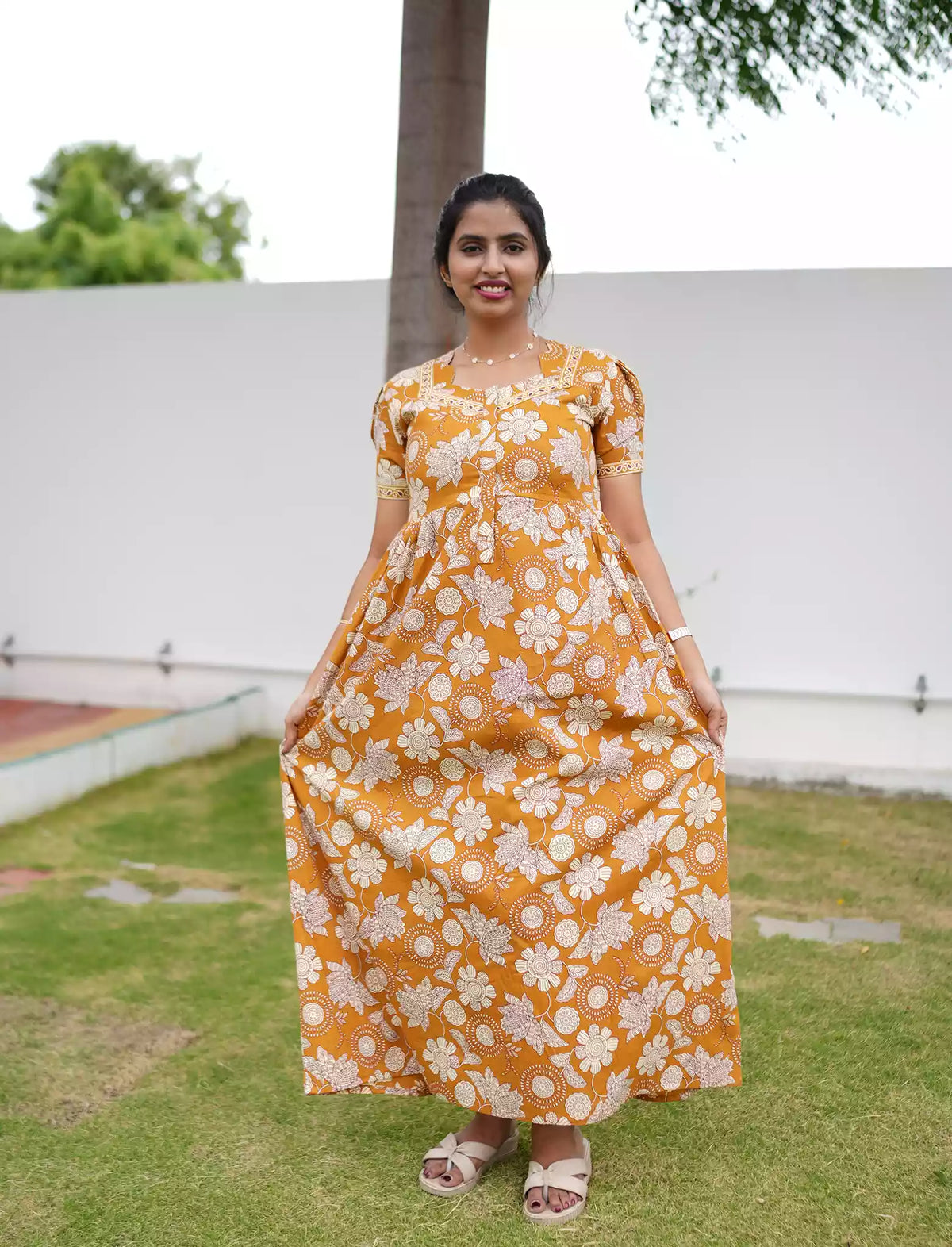Cotton Floral Print Casual & Feeding Frock - Mangai Nighties