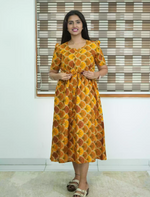 Rayon Scallop Shell PrintFoil Gathering Maxi with Puff Sleeve - Mangai Nighties