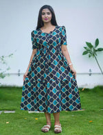 Rayon Scallop Shell PrintFoil Gathering Maxi with Puff Sleeve - Mangai Nighties