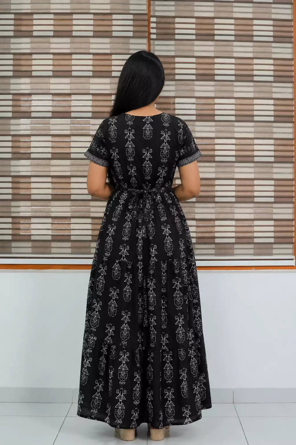 Black Jaipur Cotton Feeding Frock with Back Tie Rope - Mangai Nighties 