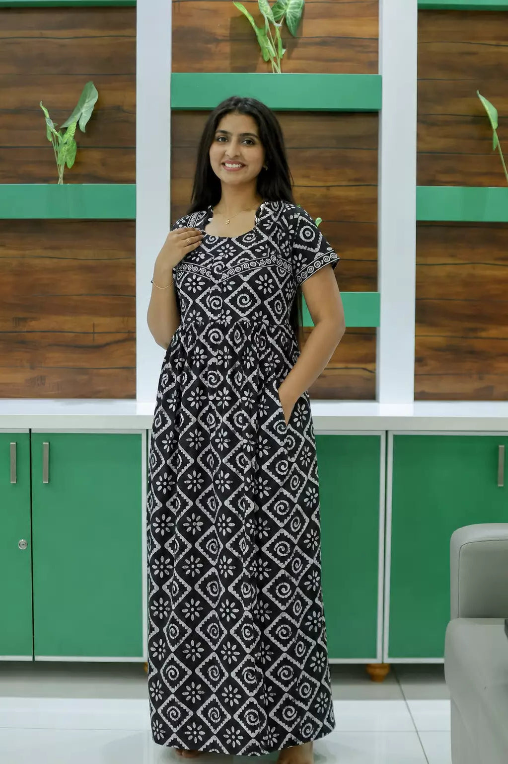 Premium Black Jaipur Cotton Feeding Frock with Half Sleeve - Mangai Nighties 