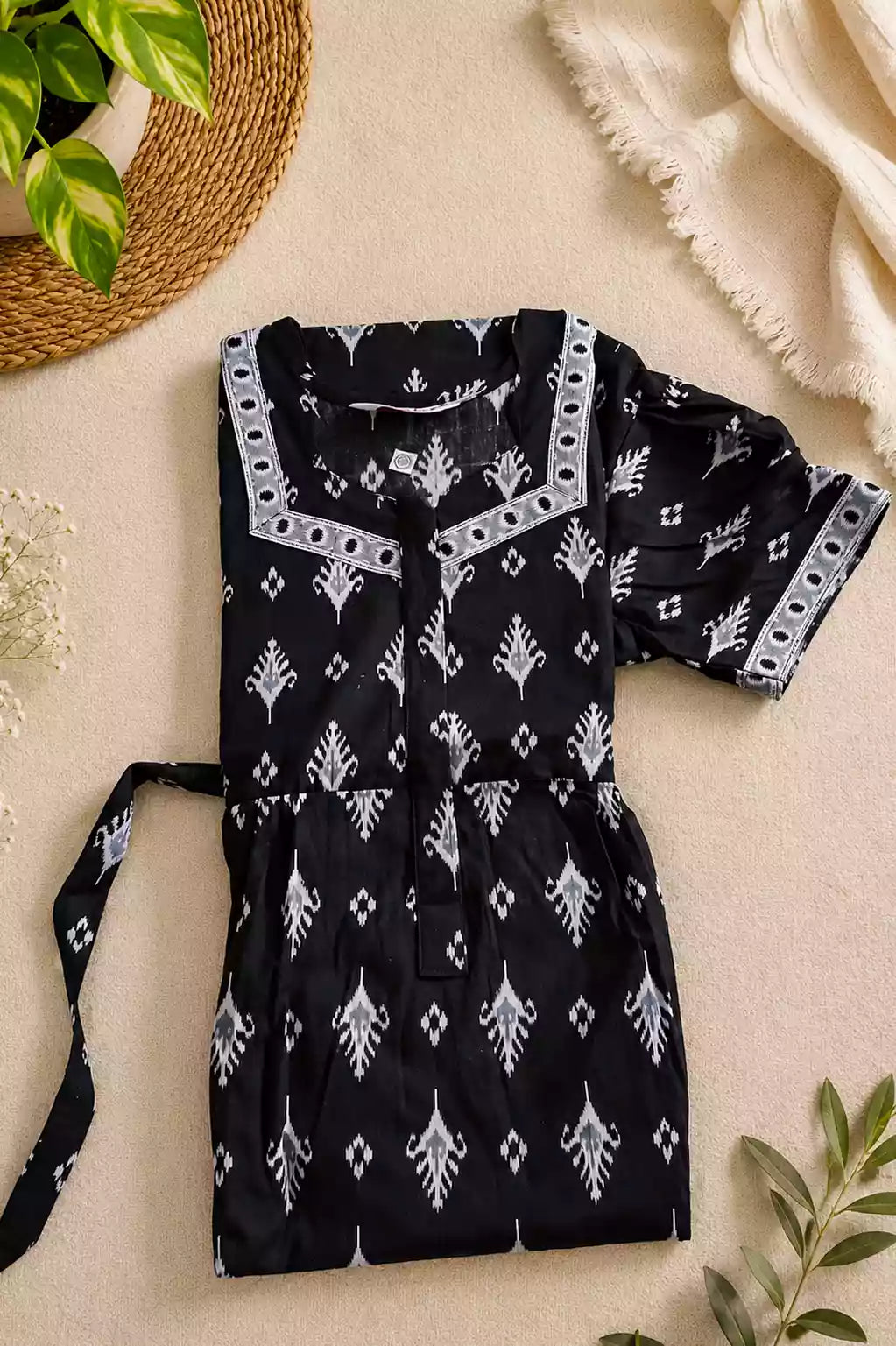 Black Flared Feeding Frock with Half Sleeves and Tie - Mangai Nighties 